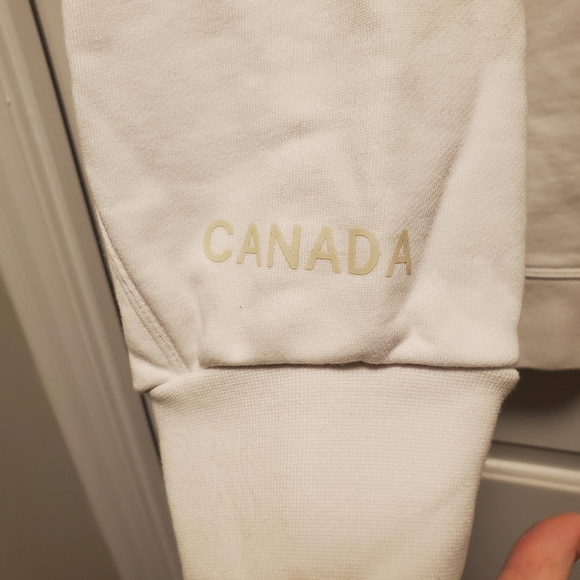 Lululemon oversized Olympic sweatshirt - Picture 3 of 5